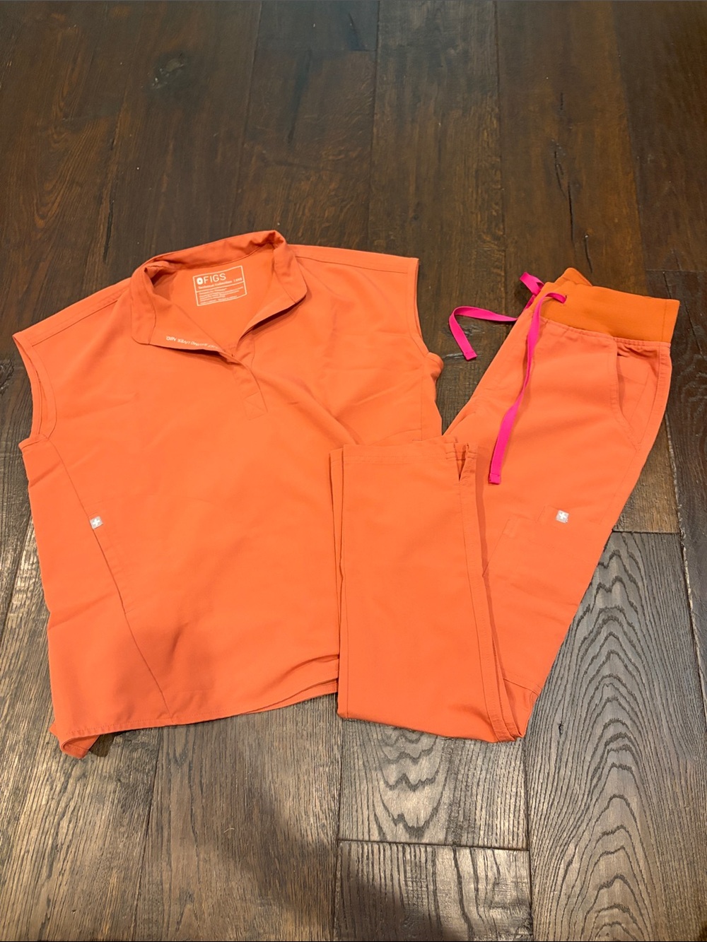 Figs Terracotta Rafaela XXS and Yola High Waisted XXS/P Scrub Set